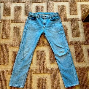 Levis 502 Tapered Jeans